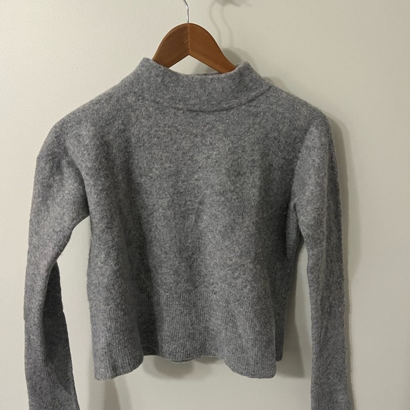 Vineyard Vines Sweaters - Vineyard Vines Gray Cowl & Turtlenecks Sweater
